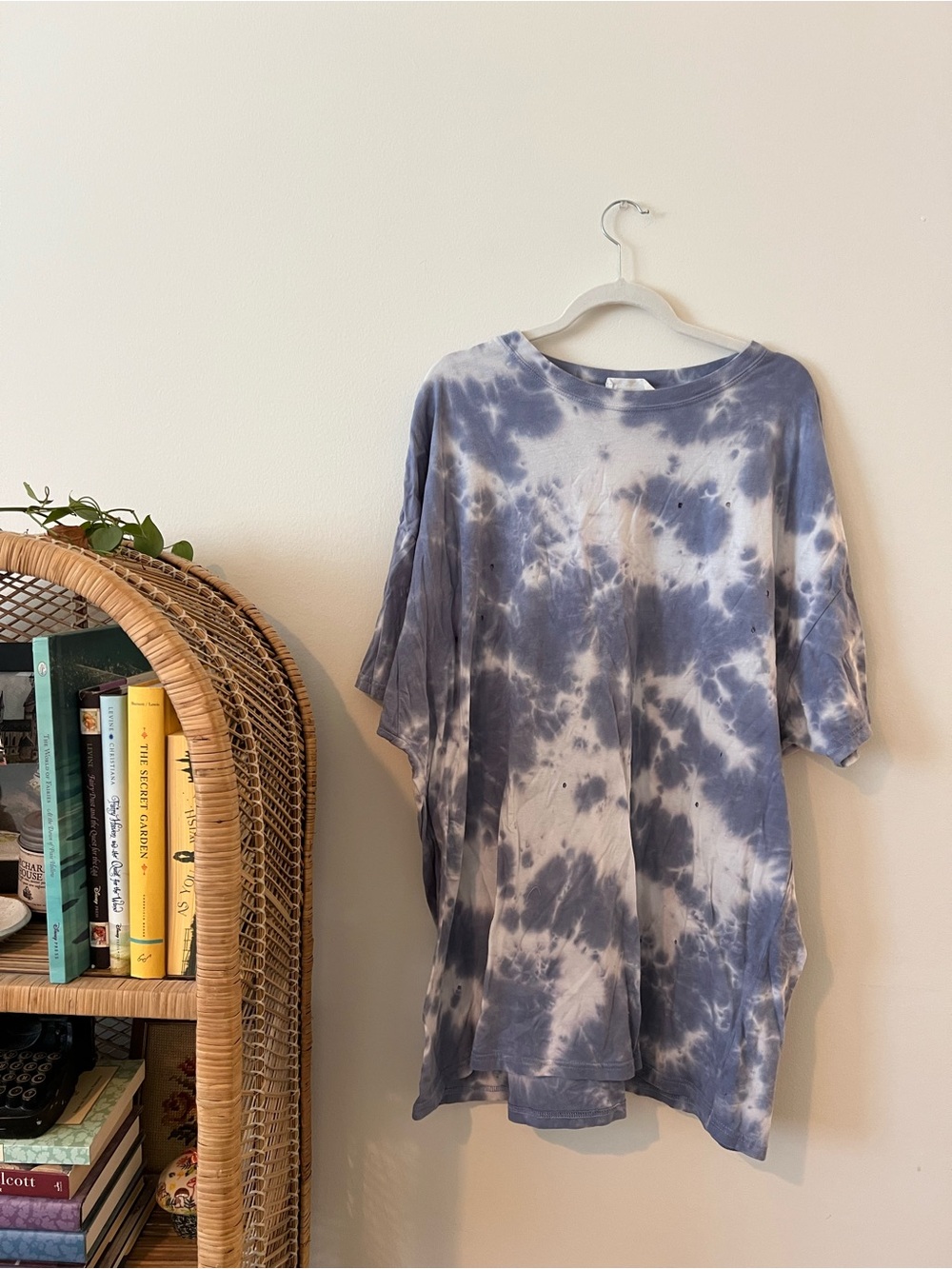 Distressed tie dye T-shirt